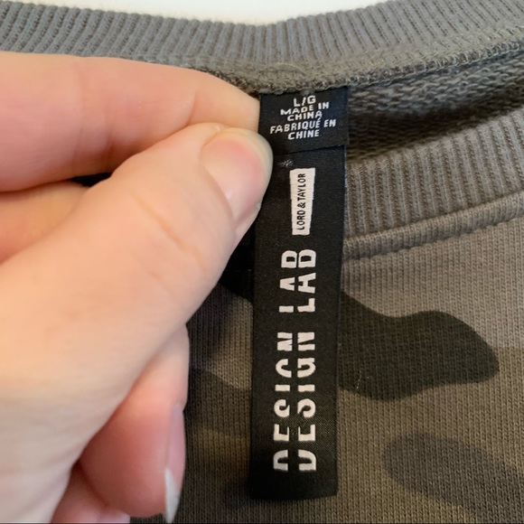 Design Lab | Camo Lace Up Sweatshirt - Picture 4 of 13